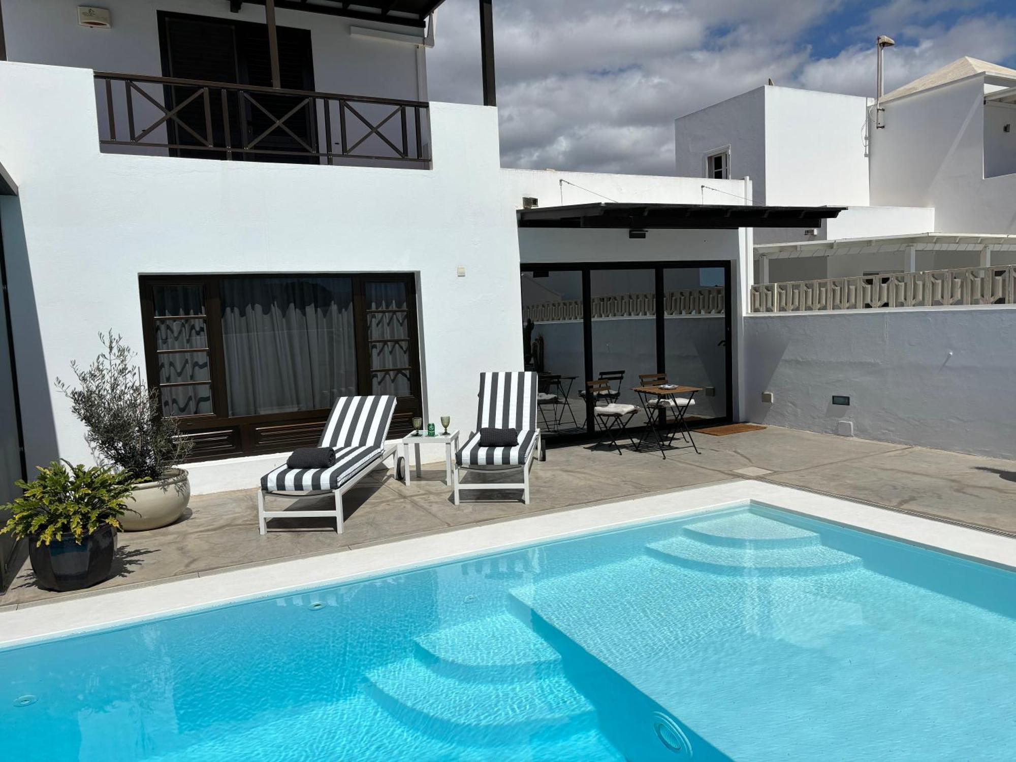 Casa Natalia Apartment Tias Ngoại thất bức ảnh